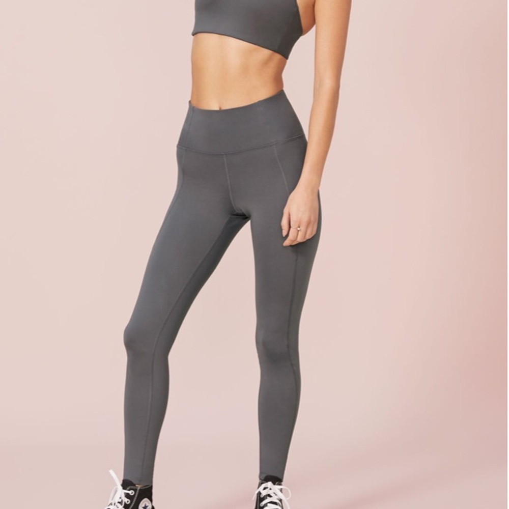 girlfriend collective compression legging in smoke